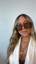 Load image into Gallery viewer, Brown Frame/Greenish Lens Sunglasses
