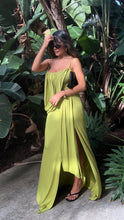 Load image into Gallery viewer, Drape Dress
