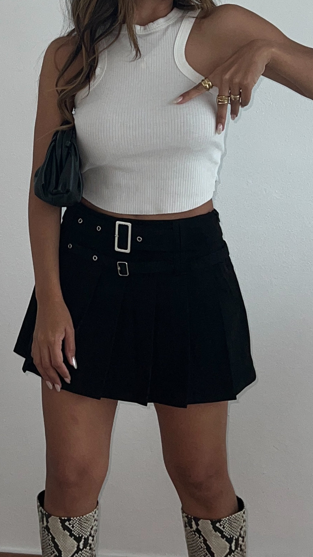 Black Skort