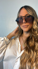 Load image into Gallery viewer, Tortoise Frame/Dark Lens Sunglasses
