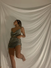 Load image into Gallery viewer, Oliva Dress
